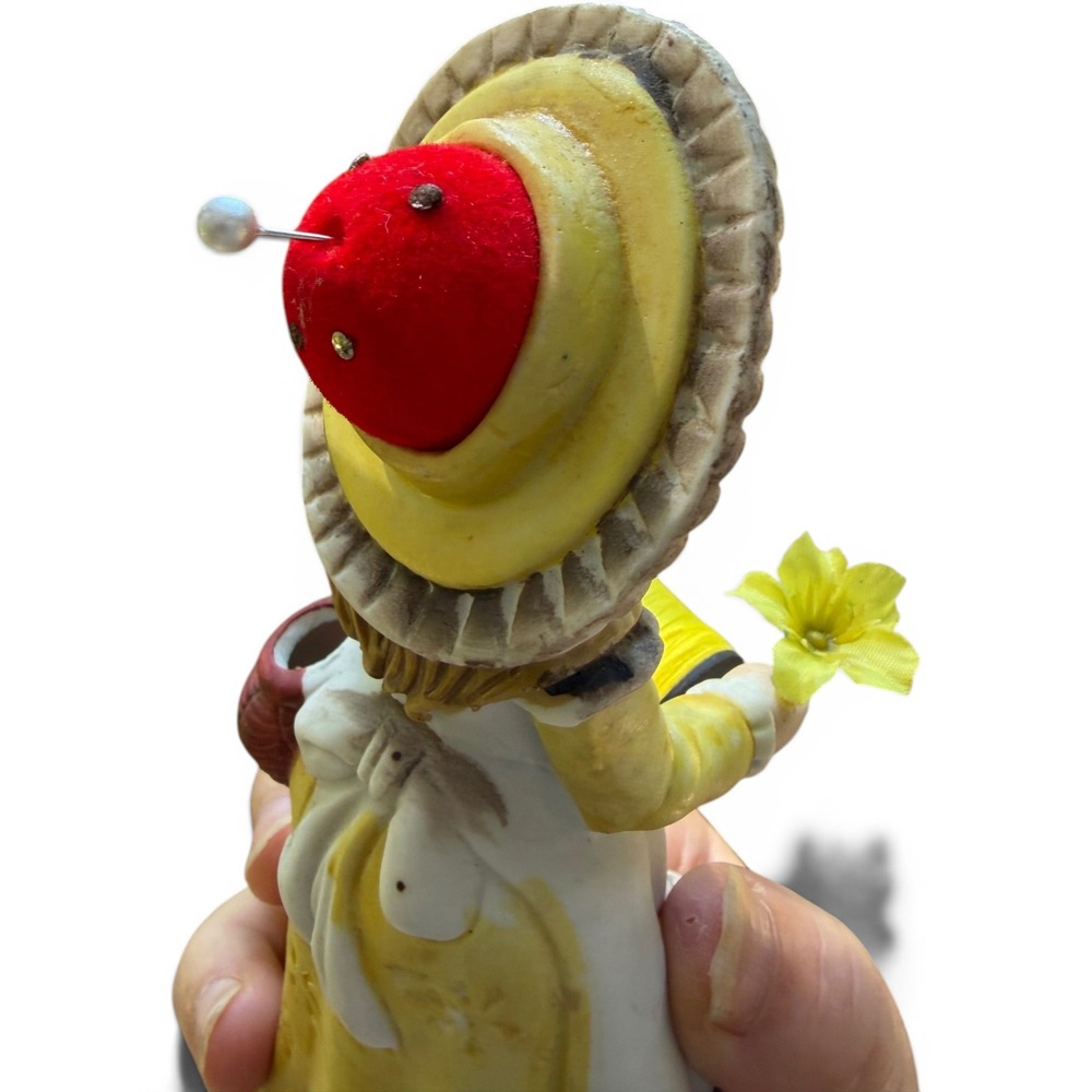 Vintage Ceramic Southern Belle Figurine Pin Cushion - Picture 10 of 14